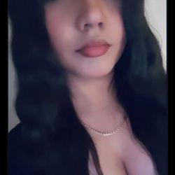 Posing for the pic Mena?? Also happy valentine's day girly pop ✨'s cover